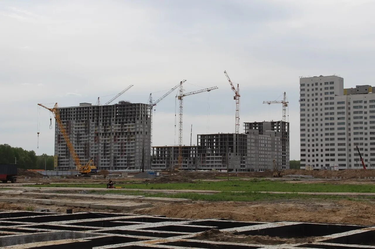 Дом на баумана тюмень. Строительство домов в тюмени. Строительство дома тюменская область. Частный дом тюмень. Строительство дома тюменская область.