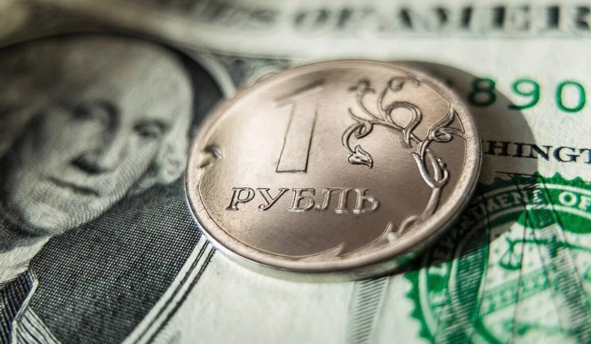 Рубль лучше доллара. Рубль. Рубль ослаб. Доллары в рубли. Крепкий рубль.