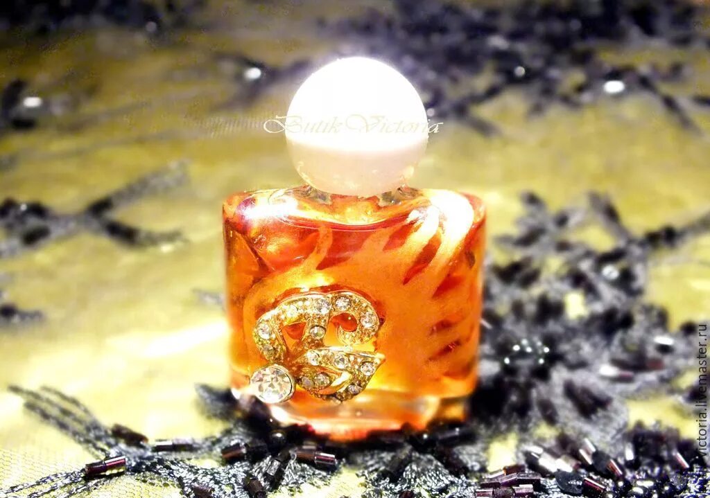 Лемони духи гармония. Духи гармония союзпарфюмерпром. Аромат гармонии. Духи гармония дзинтарс. Духи гармония.