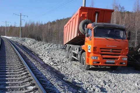 Дорога самосвал строительство