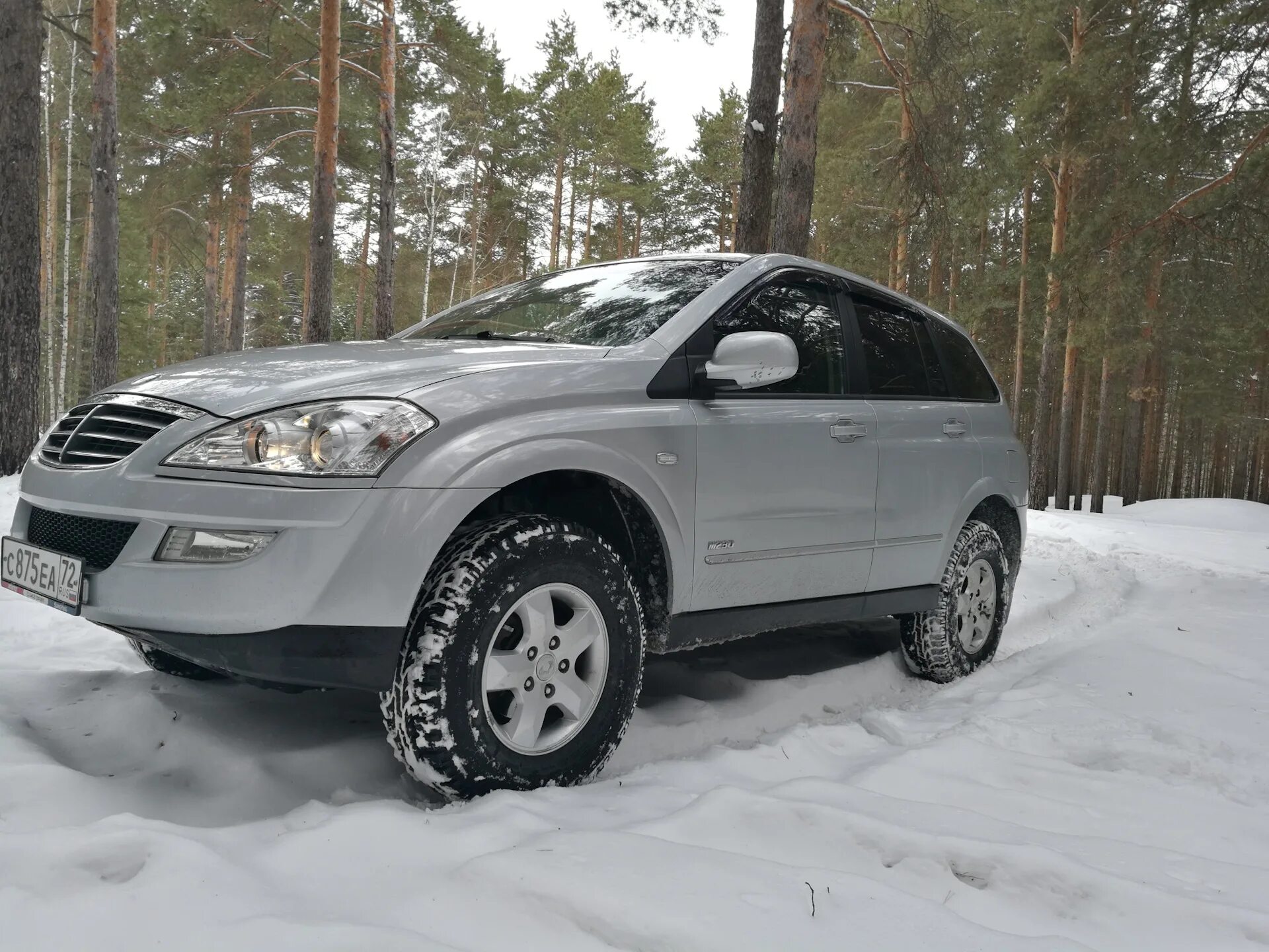 Кайрон дизель газ. SSANGYONG Kyron 2. Kyron 3.2. Саньенг Кайрон 2.3. SSANGYONG Kyron 2014 2,3.