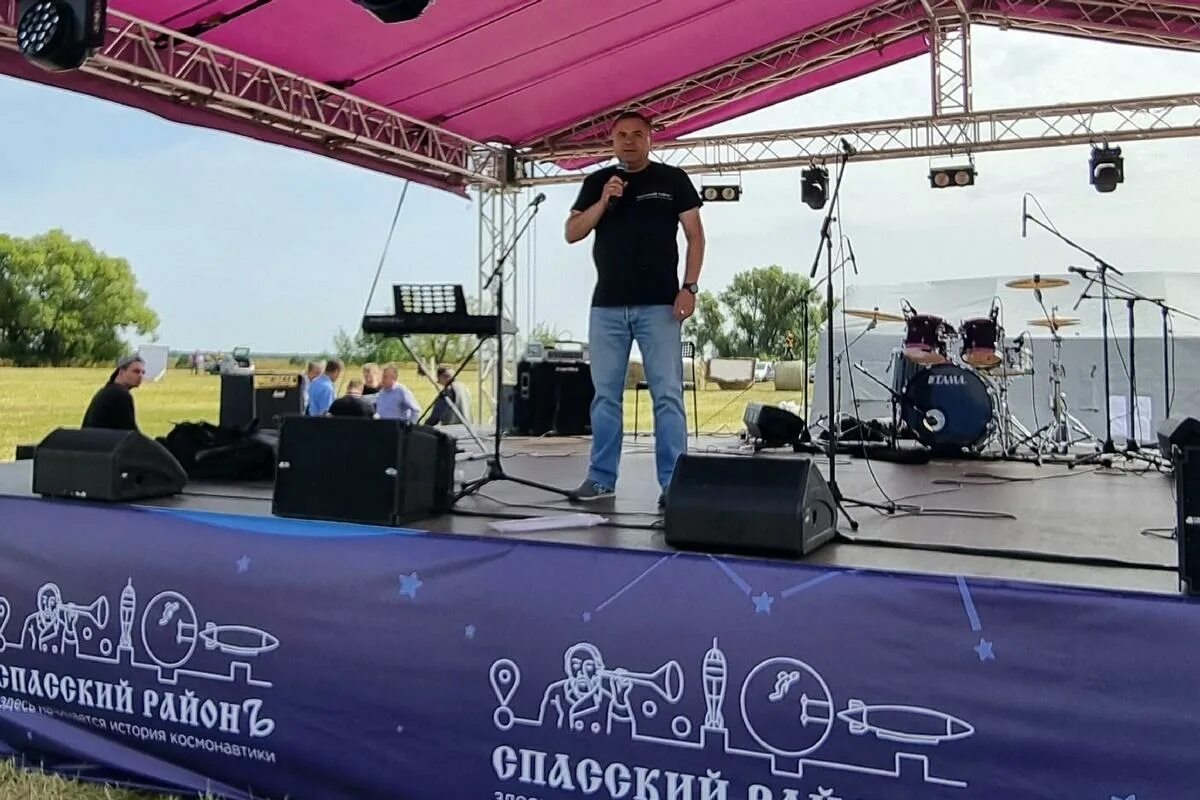 Выставка ландшафтного искусства. Ландшафтный фестиваль екатеринбург. Фестиваль атмосфера 2021. Выставка ландшафтного дизайна. Фестиваль екатеринбург.