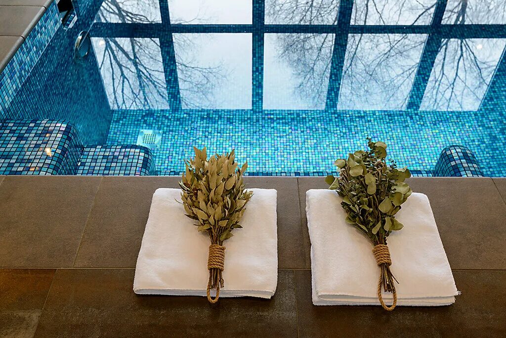 емеля баня новосибирск левый берег. баня каинская заимка новосибирск. сибирский характер сауна. корчагина 8/1 новосибирск сибирский характер. емеля баня новосибирск горский.