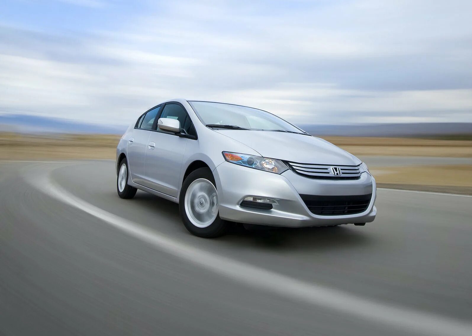 Honda Insight 2010. Хонда Инсайт гибрид 2010. Honda Insight 2009. Honda Insight 2023.