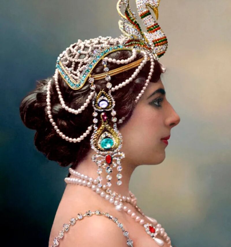 Маргарета зелле. Мата хари. Сама хари. Мата хари. Сама хари.