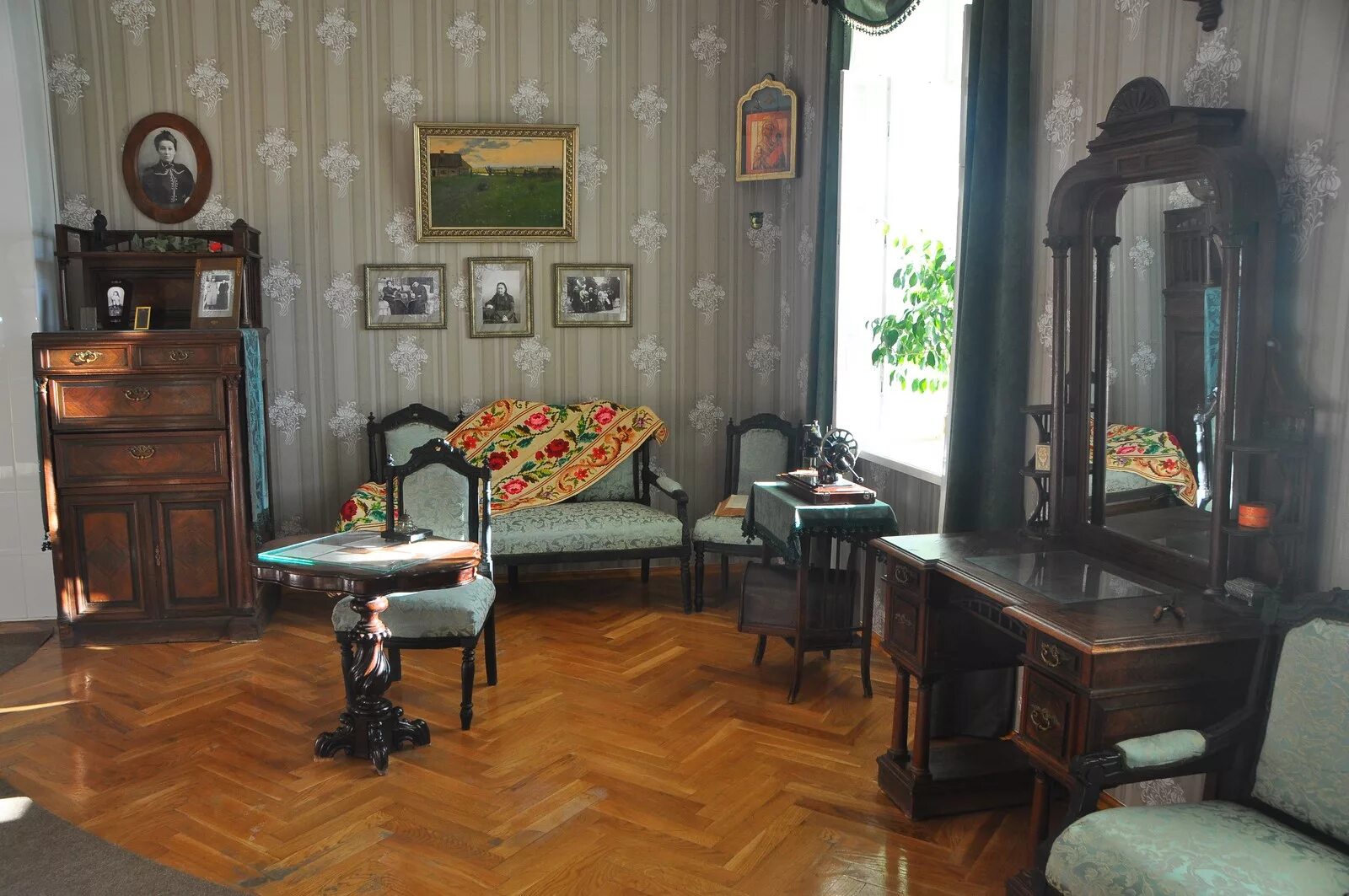 чижевского. чижевского. музей чижевского калуга. л. л.