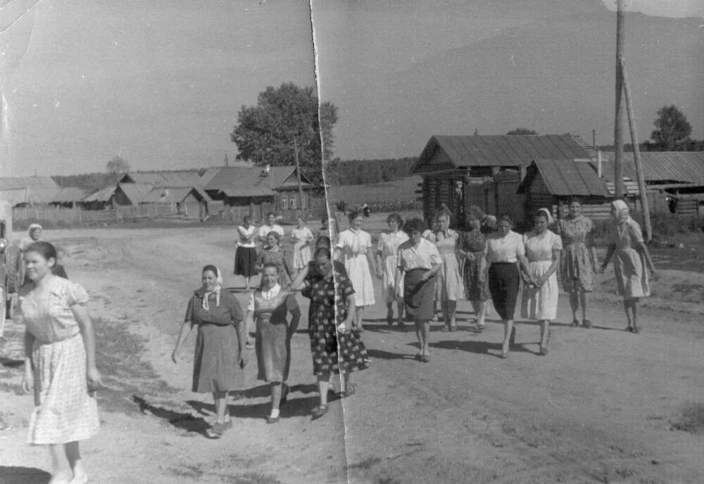 Деревня 1920 годов. Советская деревня 1940. Советская деревня 1930х. Деревня в 1920-е годы. Деревня 40-х годов.