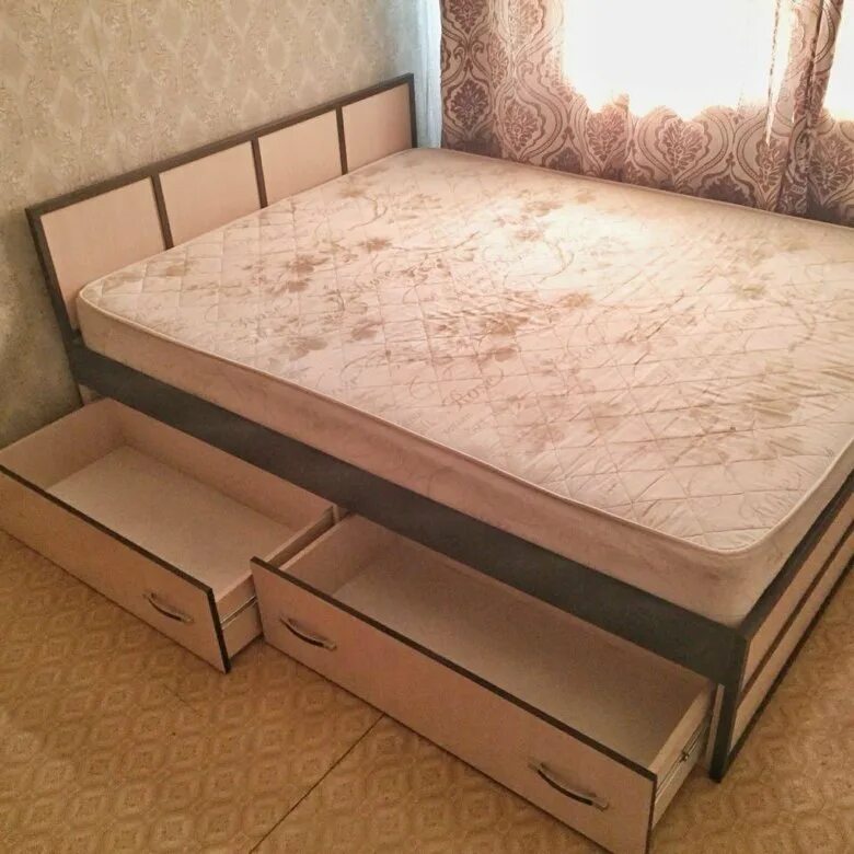 Купить кровать объявление. Кровати Оренбург. Мебель в Оренбурге кровати. Б/У кровать. Подать кровать.