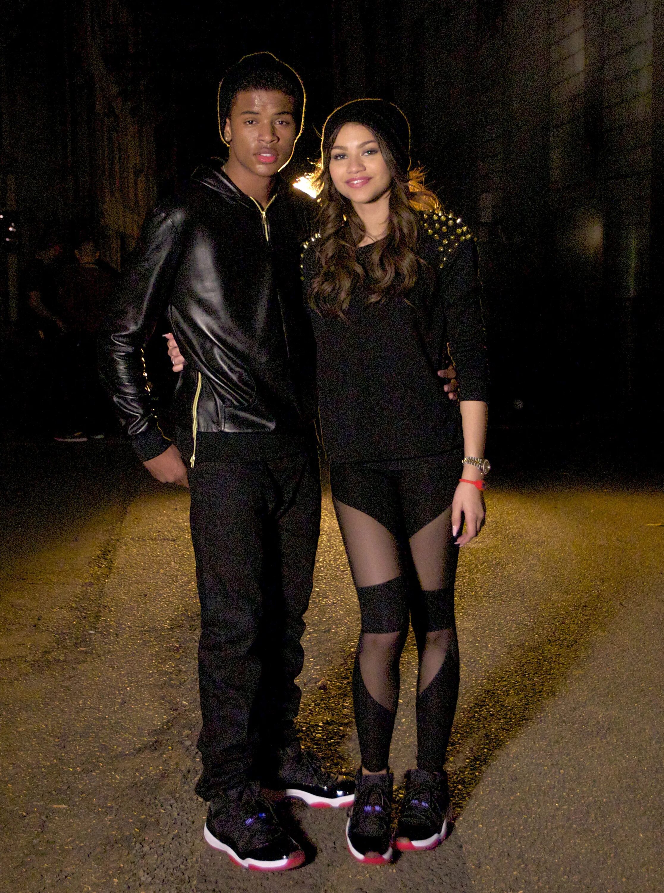 Рошон феган и зендая. Зендая с парнем. Зендая коулман и её парень. Парень зендаи. Зендая и ее парень.