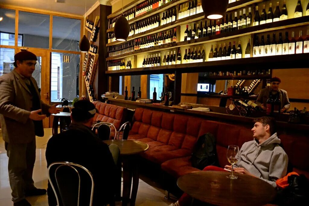 бар бункер казань. бары тбилиси. бар грааль тбилиси. тифлис тбилиси кафе. ресторан тбилиси тула.