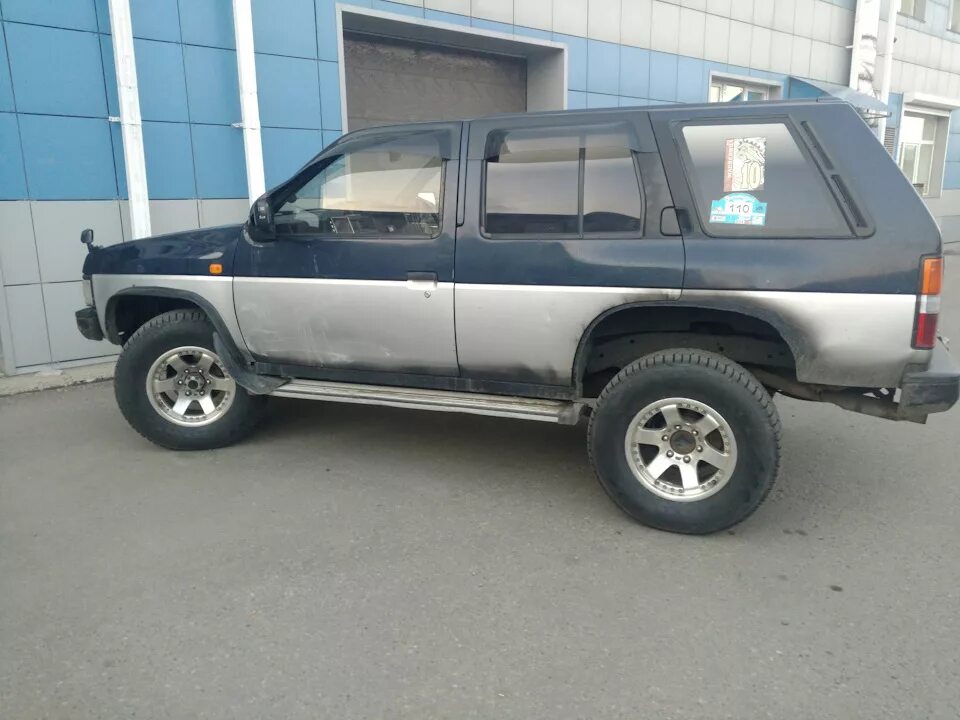 Ниссан террано 1989г. Nissan terrano 1989 салон. Ниссан террано 1989. Ниссан террано 1989 года. Nissan terrano 3.