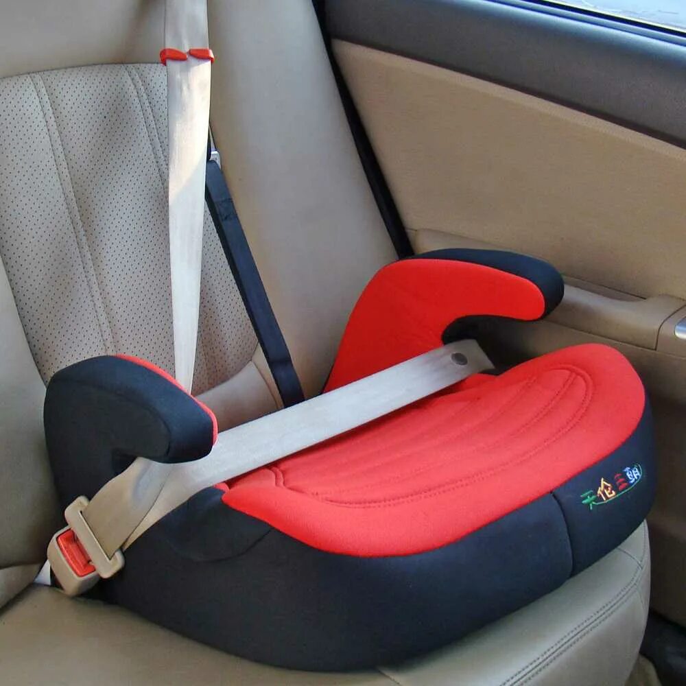 Бустер со скольки лет можно 2024. Бустер Кенга Isofix. Бустер Сигер изофикс. Бустер автомобильный для детей 7-12 с изофикс. Сидушка детская для автомобиля.