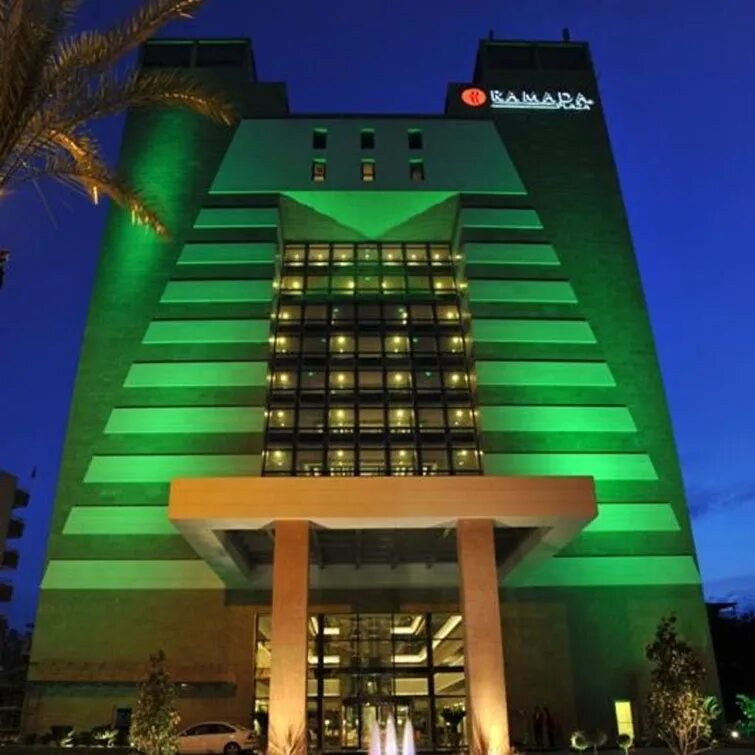 Ramada antalya 5. Рамада Плаза Анталия. Рамада Плаза Анталия Турции. Ramada Plaza Antalya 5 Анталья Анталья. Анталия отель Рамада Плаза 5.