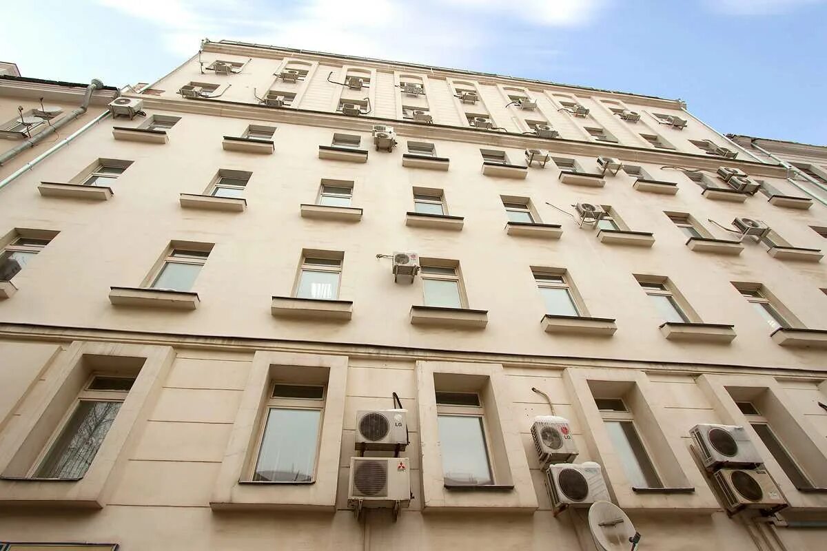 жилой дом г. улица бурденко 14. улица бурденко 14. военный госпиталь бурденко в москве. бурденко д.