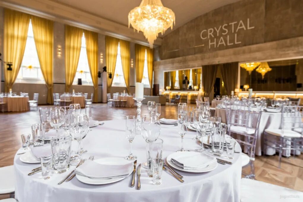 Кристал холл crystal hall гатчинская. Ресторан кристалл санкт-петербург. Гатчинская улица ресторан кристалл холл. Кристал холл crystal hall гатчинская. Кристал холл crystal hall гатчинская.