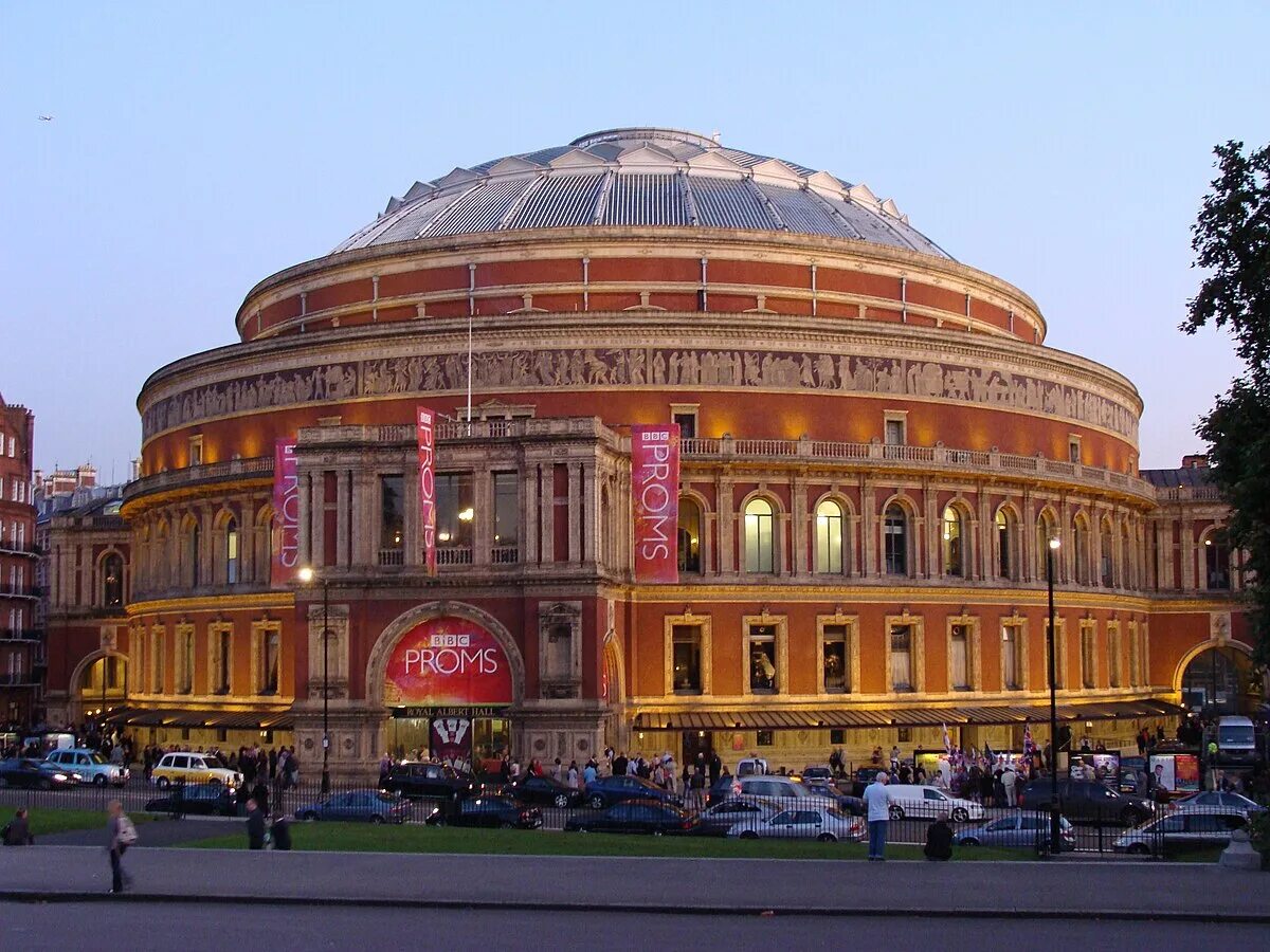 Royal Albert Hall reveals 150th anniversary plans - BBC News