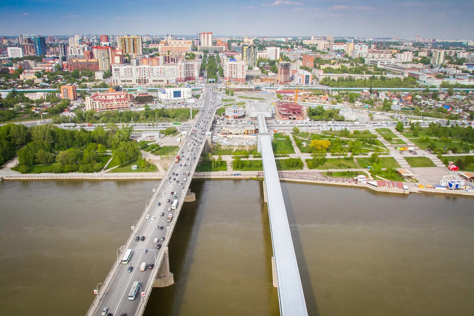 Округ обь. Новосибирск река Обь мост. Октябрьский мост Новосибирск. Мост Обь Октябрьский. Обь левый берег Новосибирск.