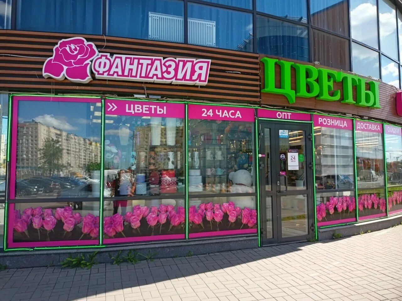 выращивание цветов. промышленное выращивание цветов. промышленные теплицы импотэк. цветы индустриальный. цветы индустриальный.