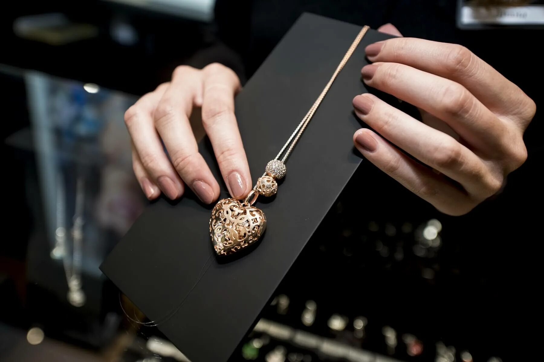 Каталог ювелирных изделий. Макет сайта ювелирного магазина. Интернет сайт ювелирных изделий. Готовый интернет магазин. Ювелирные сайты.