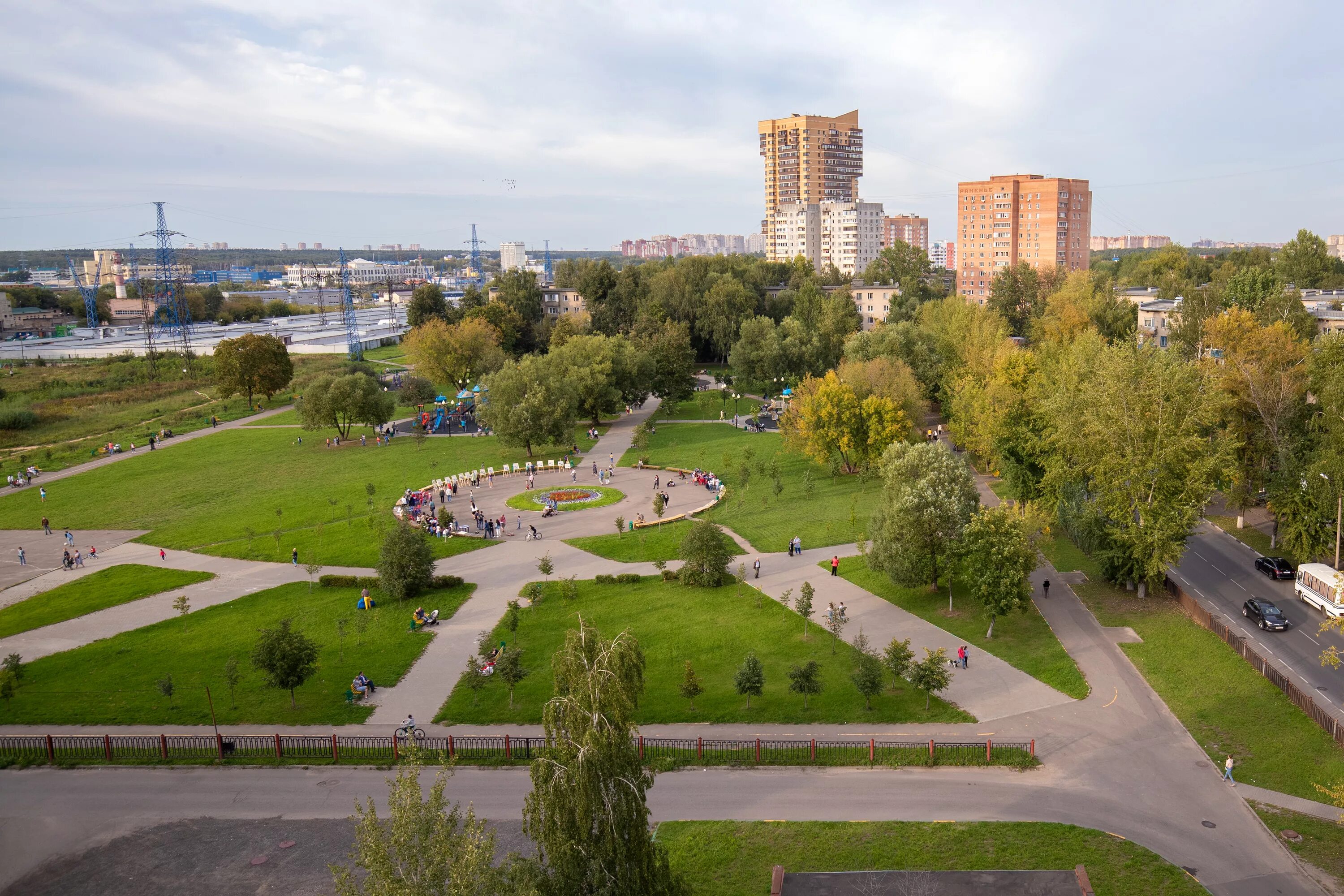 Реутовский Центральный городской парк. Центральный парк в Реутово. Город Реутов городской парк. Центральный городской парки Реутов.