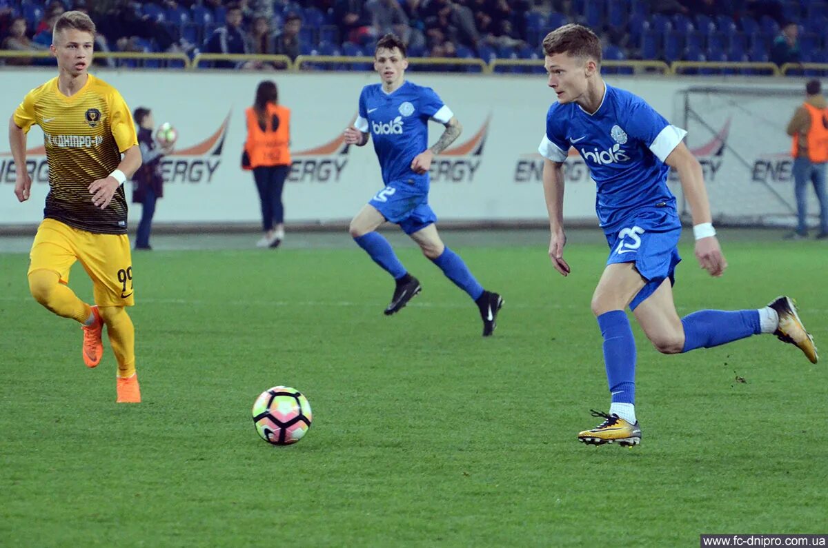 сайт футбольного клуба днепр. фк днепр могилев. фк днепр - фк ереван. сайт футбольного клуба днепр. команда днепр футбол.
