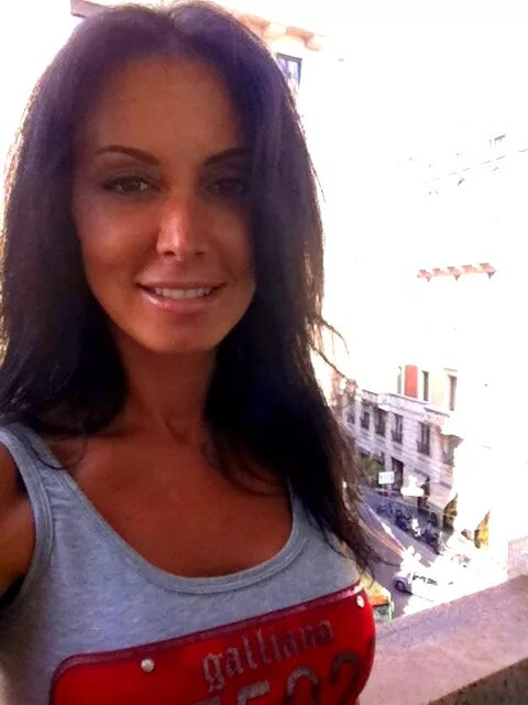 Dating italy. Dating italy. Dating sites loveawake. Romance in florence birkholz. Places which attract so many art lovers as florence italy.