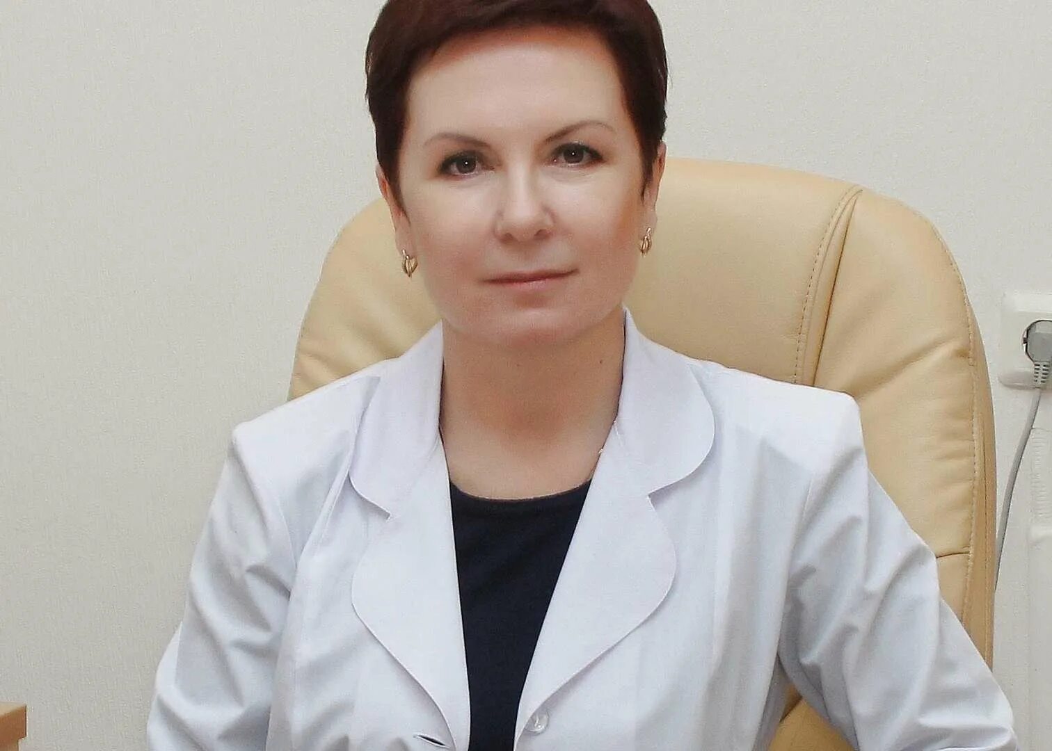 Эмблема онкодиспансера. Городская поликлиника 2 магнитогорск. Областной онкологический диспансер брянск. Томография магнитогорск. Онкодиспансер панорама.