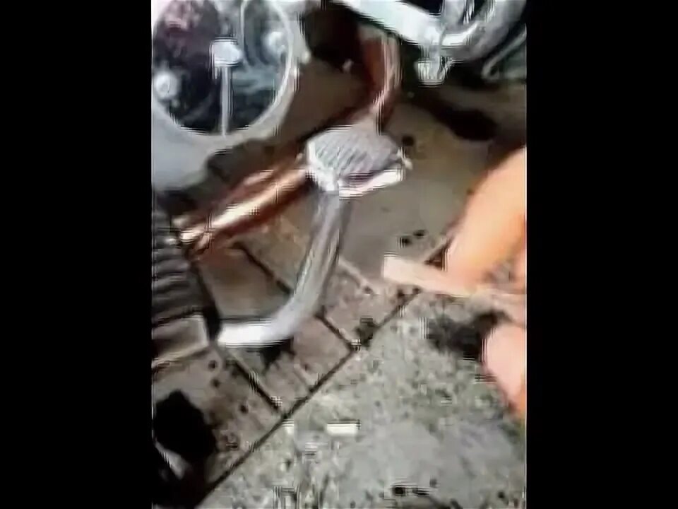 Как залить масло в мопед альфа. Замена масла на мопеде альфа 110. уровень масла в мопеда альфа. как заменить масло на альфе. сколько заливать масла в мопед альфа.