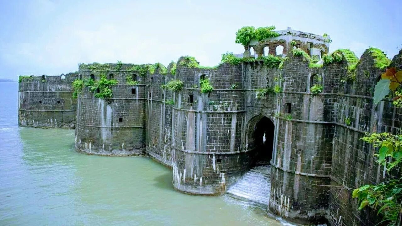 Страна многих вод. Форт Джанджира. Джанджира крепость. Муруд-Джанджира, Индия. Индия морской Форт Джанджира.