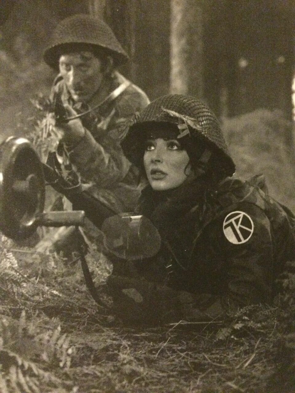 Army dreams. Kate bush army dreamers. army dreamers кейт буш. allen olzon army of dreamers 2025. army dreamers actors.