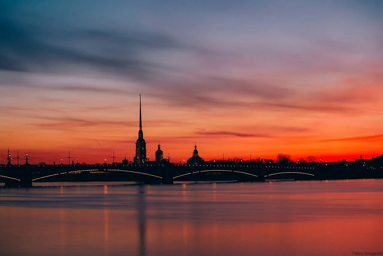 Закат солнца в санкт петербурге. Санкт-петербург. река нева. фон питер нева. санкт-петербург закат мосты.