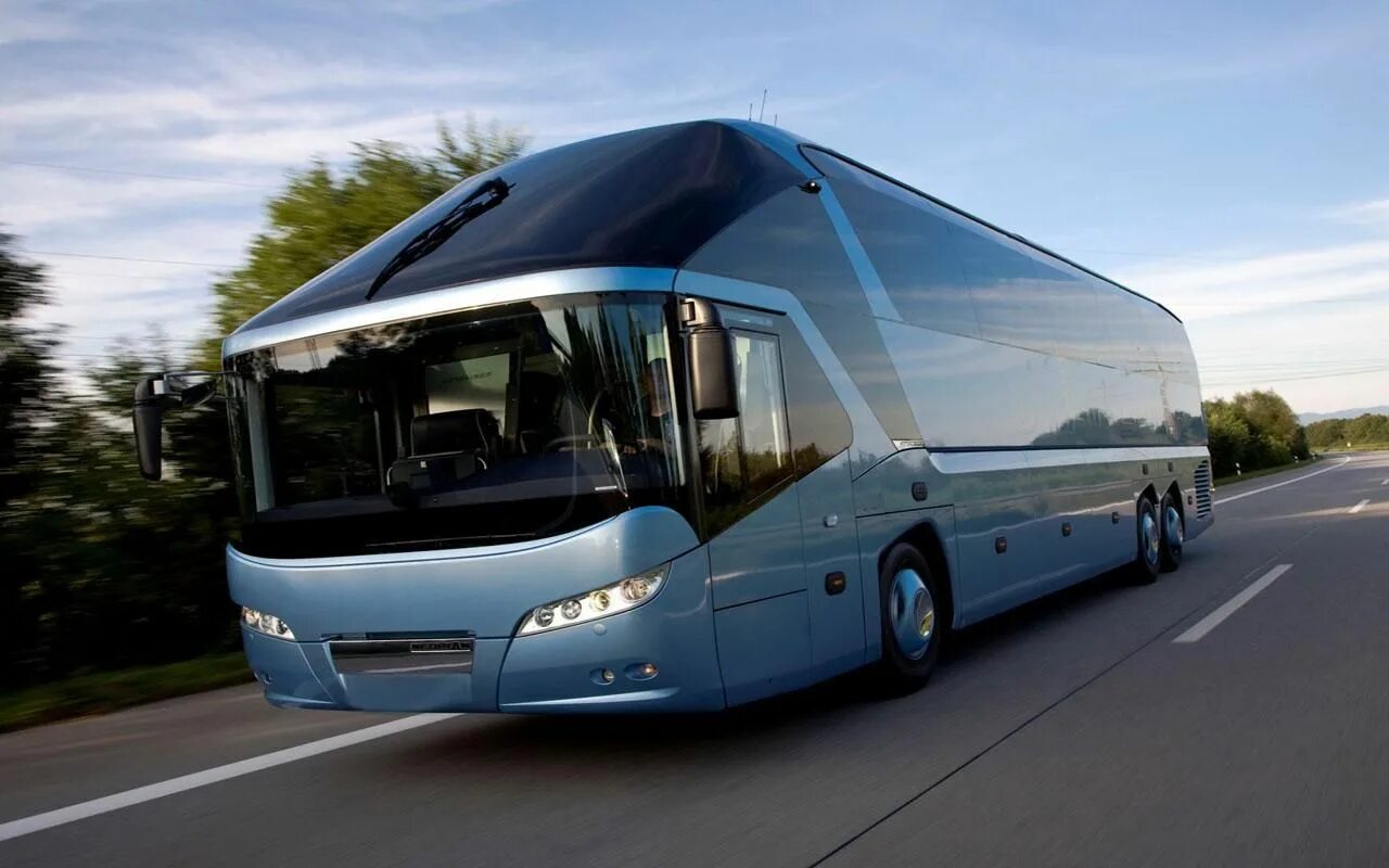 Автобус Neoplan Starliner. Neoplan Starliner SHD L 2009. Неоплан 2022. Новый Neoplan Starliner.