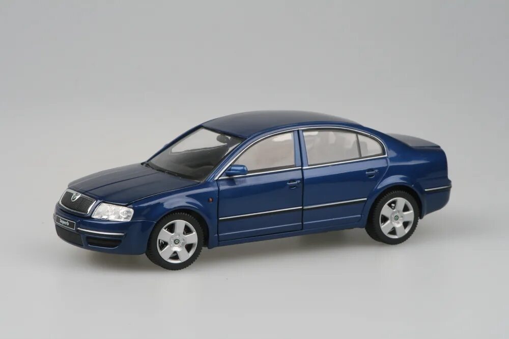 Car model 1 43
