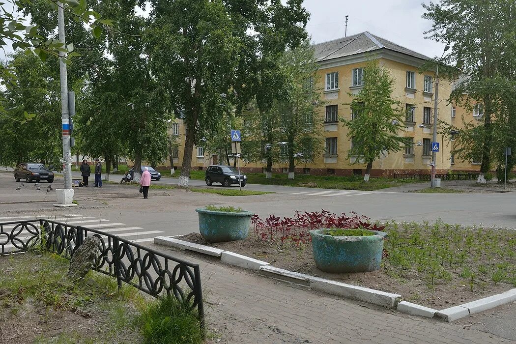 Новодвинск архангельская область погода. Аллея победы новодвинск. комсомольская площадь новодвинск. новодвинск площадь города.