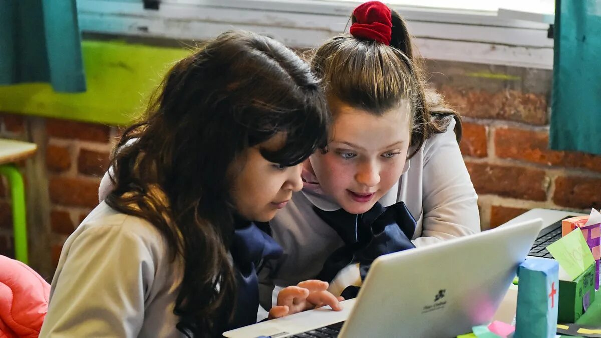 Primaria. Escuela. Школьники в перу. Мексика дети в школах. En la escuela.