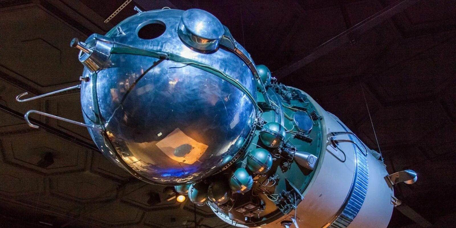 Королев р-7. Ракета юрия гагарина восток-1. Ркк энергия корабль восход. Корабль восток 1 гагарин. Корабль гагарина восток 1.