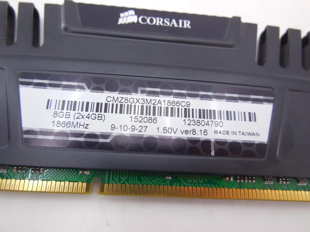1866 мгц ddr3. Corsair vengeance ddr3 1866mhz без радиатора. corsair vengeance ddr3 1866mhz в разборе. ddr3 4gb corsair. corsair xms3 ddr3 4gb 1866mhz.