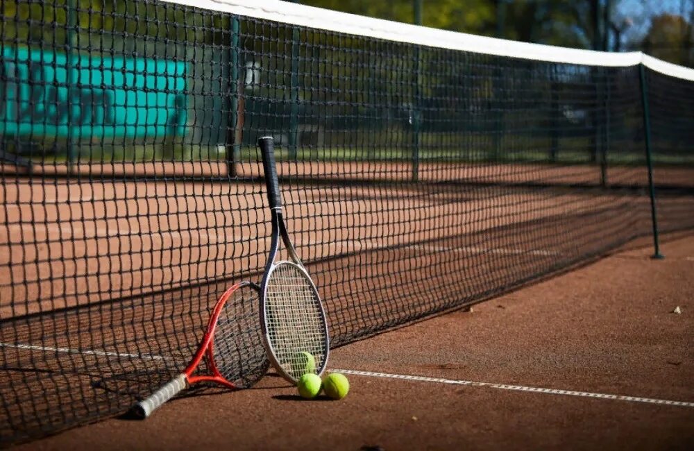Кортовый теннис. Теннисный корт. Теннис корт. Теннисная площадка. Закрытый теннисный корт