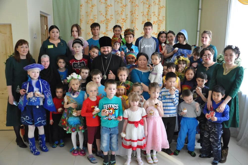 кропоткинский детский дом интернат для инвалидов. святошинский детский дом-интернат. дом детской. детские дома приют интернат. детдом.