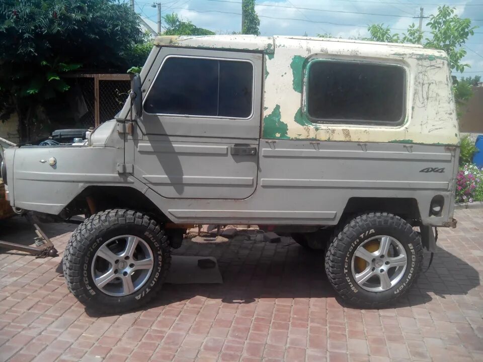 Подходящие диски на луаз. Покрышка луаз 969. Луаз-969 м на волговский колесах. Подходящие диски на луаз. Размер колеса луаз 969.