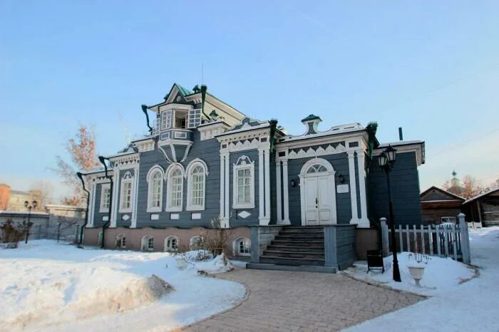 Иркутский областной историко-мемориальный музей декабристов. Музей декабристов трубецких в иркутске. Усадьба волконских иркутск. Музей трубецких иркутск. Дом музей трубецких иркутск улица дзержинского фото.