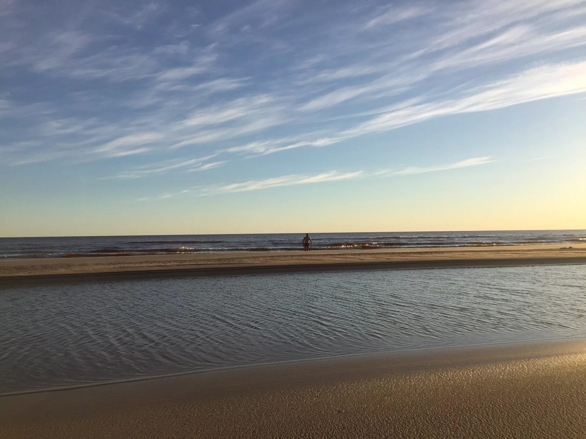 Береговая обское море. Академгородок новосибирск обское море. Обское море монолитная. Бердское водохранилище. Чулым песчаный берег.