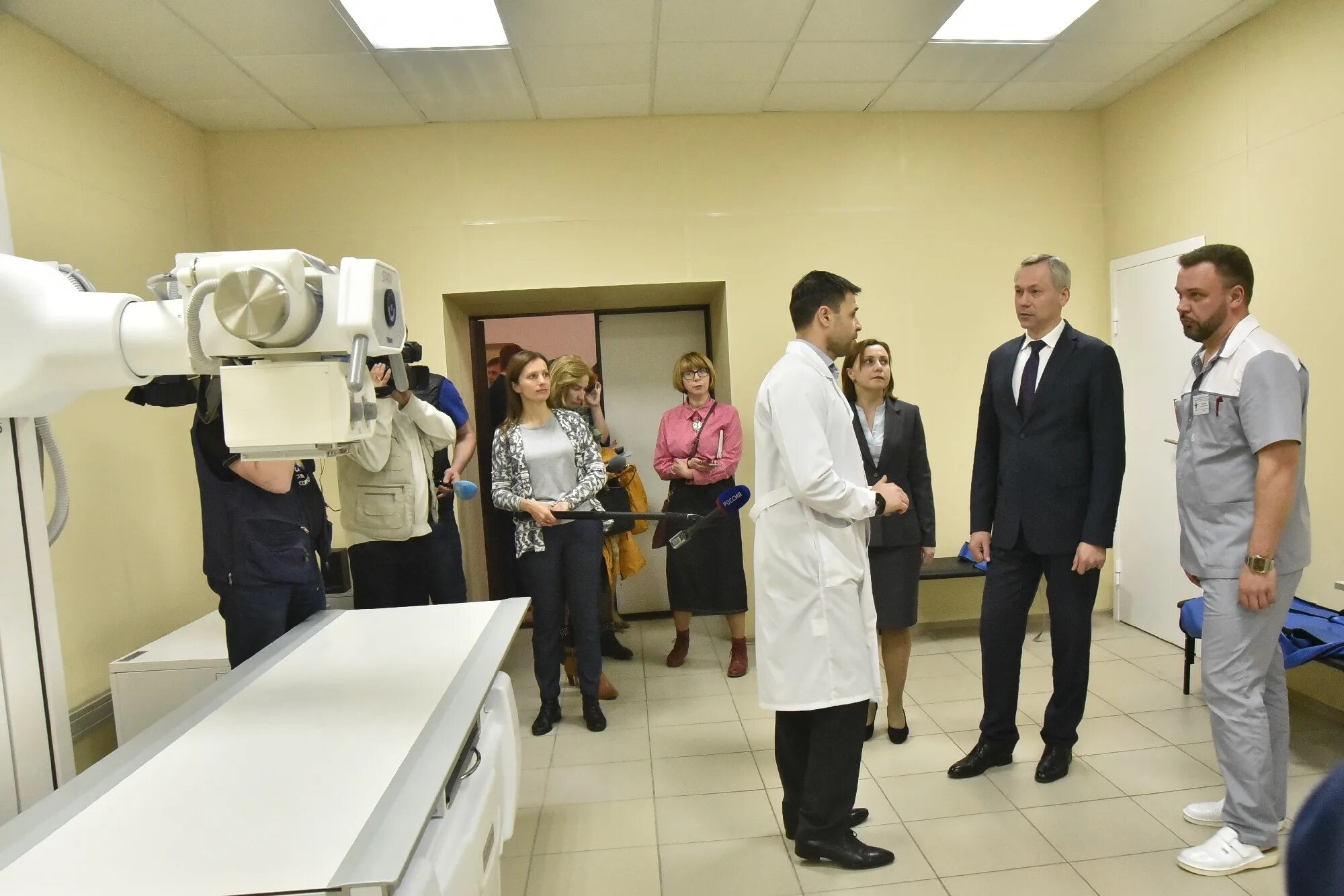 Городская детская клиническая больница скорой помощи. Травников гдкб. детские городская больница томск 2018. травмпункт екатеринбург 24 больница. 4 городская больница новосибирск пашино главный врач.