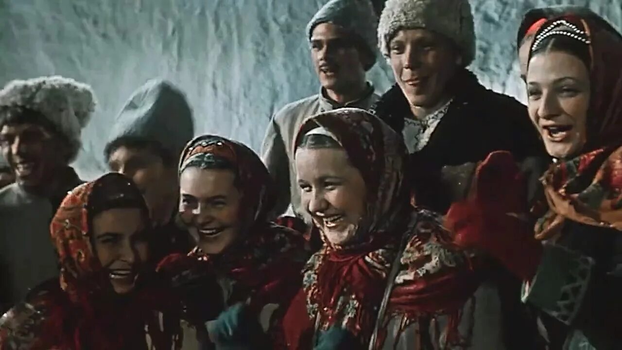 вечера на хуторе близ диканьки 2001. вечера на хуторе близ диканьки 2002 мюзикл. вечера на хуторе близ диканьки театр. вечера на хуторе близ диканьки фильм 2001. солоха вечера на хуторе близ диканьки.