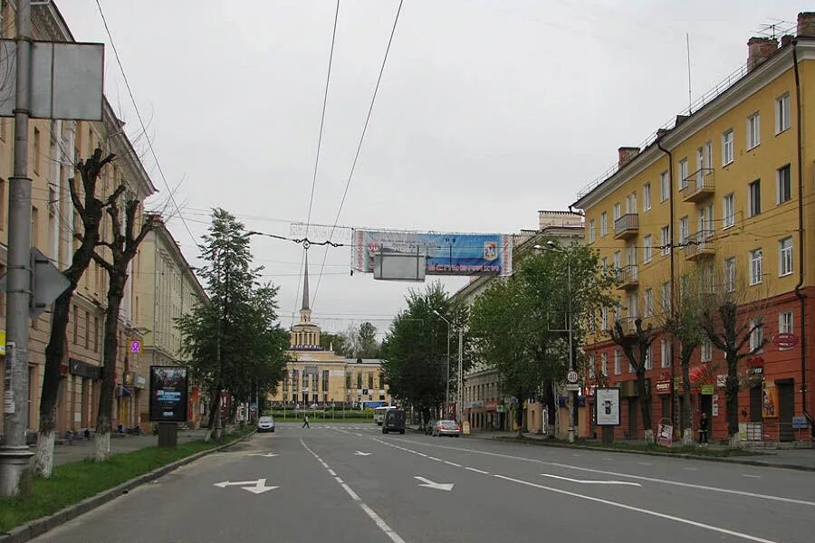 Улица Ленина Петрозаводск. Петрозаводск пр Ленина. Главная улица Петрозаводска. Вид на проспект Ленина Петрозаводск.