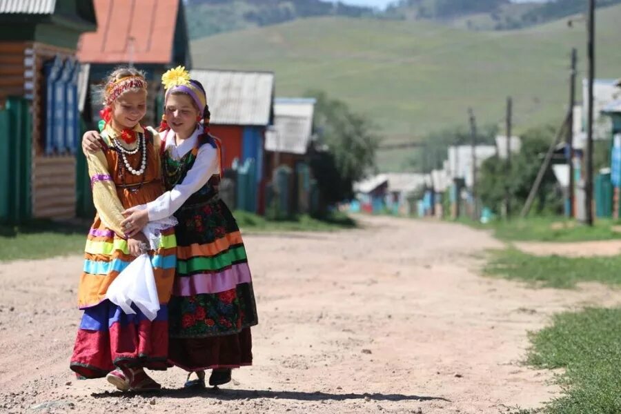 Село Десятниково Тарбагатайского района. Семейские Десятниково. Село Тарбагатай Бурятия семейские. Село Десятниково Бурятия