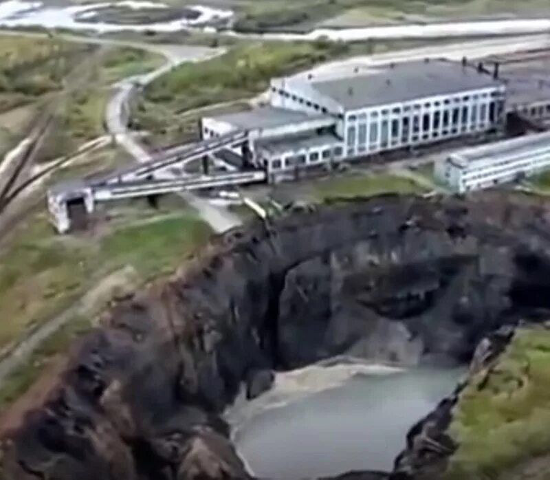 березники город уходит под землю. город который уходит под землю. город березники пермский край уходит под землю. березники провалы 2021. березники пермский край уходит под воду.