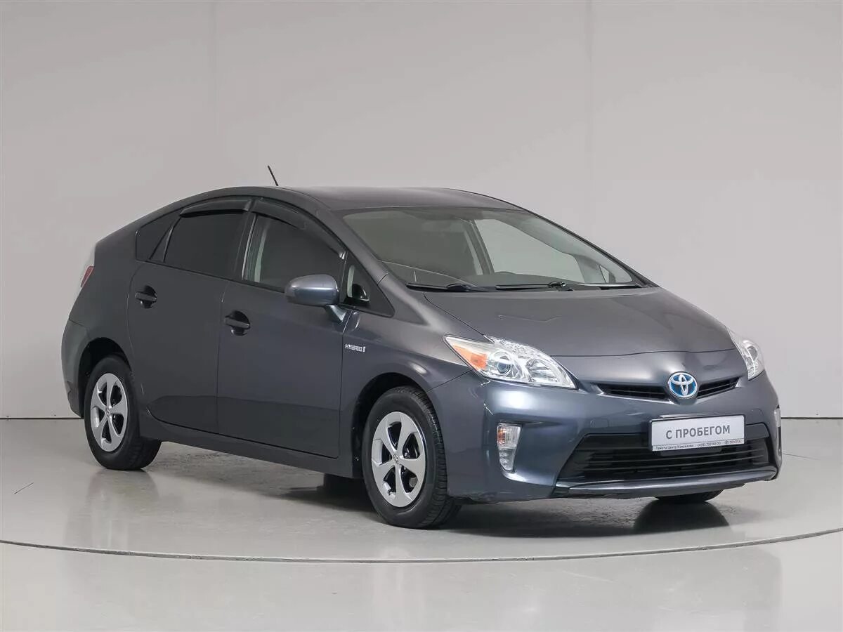 Toyota prius цены