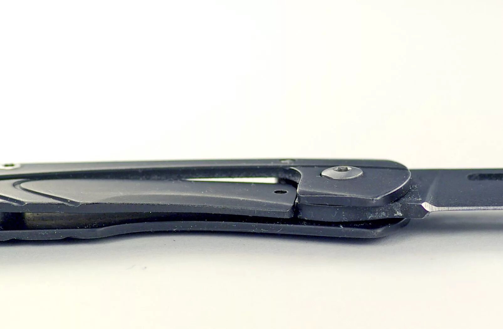 Frame lock. Фрейм лок замок ножа. liner lock (лайнер-лок). liner lock замок складной нож. liner lock замок что это.
