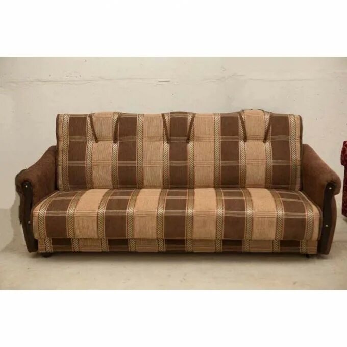 Красивый диван книжка. Авито в орле недорогие диваны. Мебель в орле диван 2 кресла. Мебель бэушная мебель бэушная. Мягкая мебель орел авито.